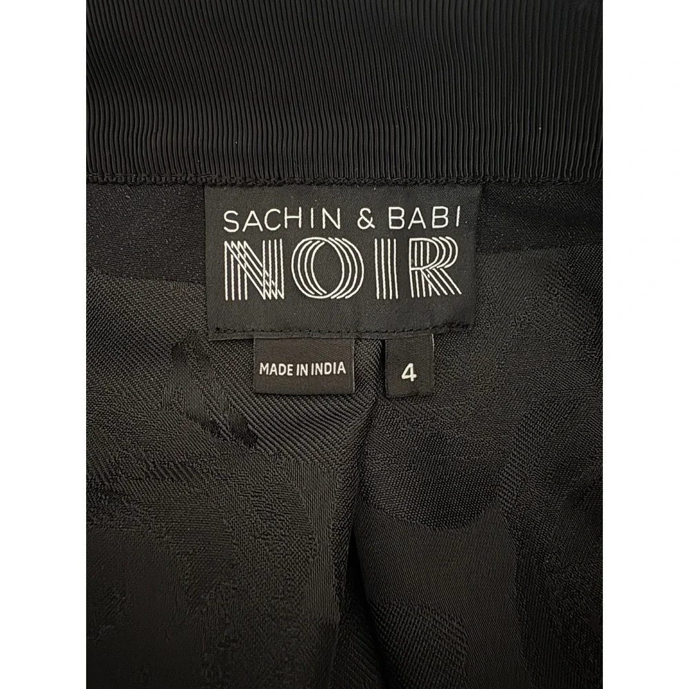 Sachin + Babi  Black Floral Jacquard Midi Skirt Mesh Hem Quiet Luxury Silk 4